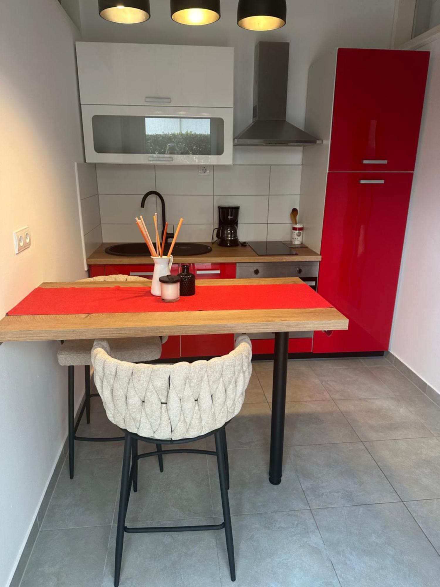 Peloza Apartment *