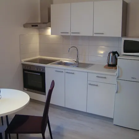 Apartments Peloza Porec Exterior photo
