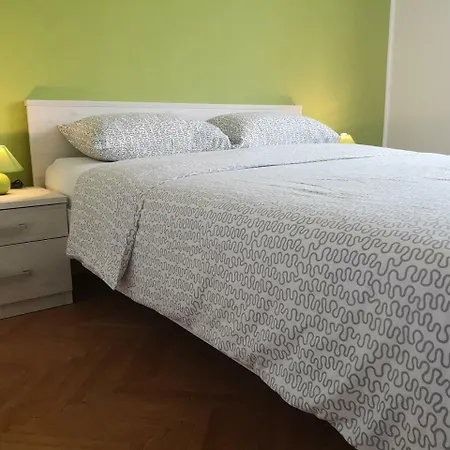 Apartments Peloza Porec Room photo