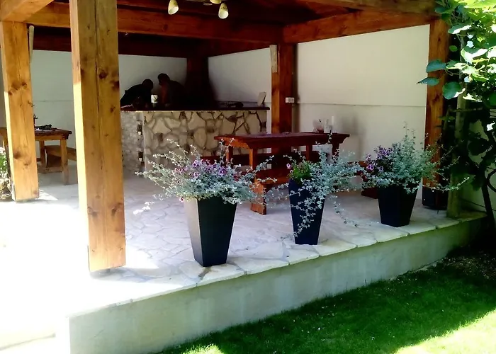 Apartments Peloza