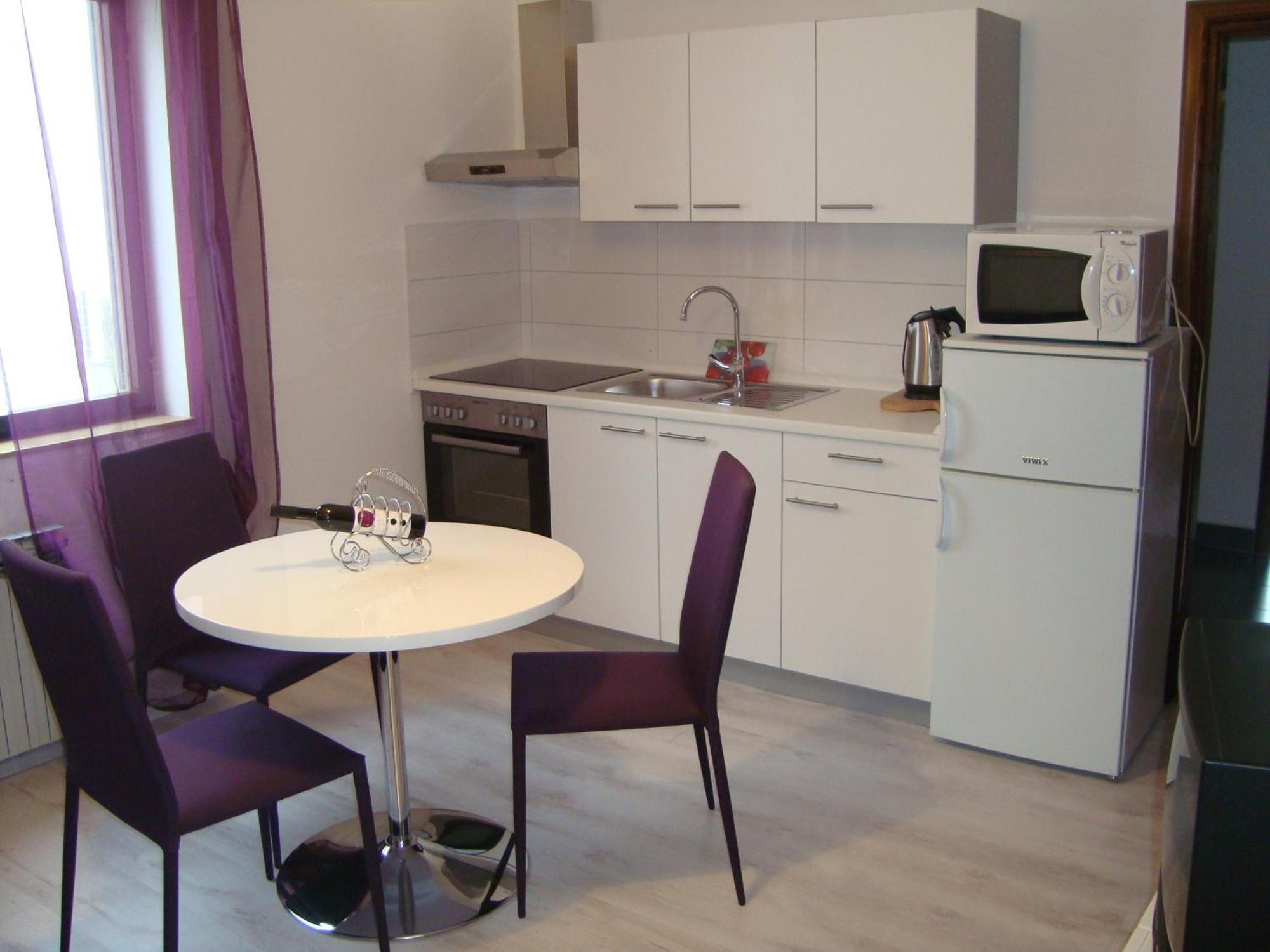 Peloza Apartment *